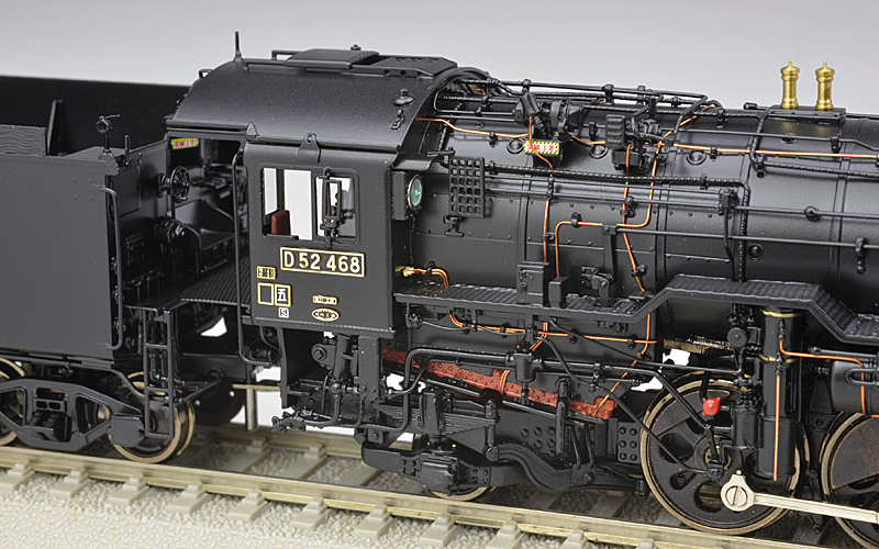 WD52136】国鉄 D52 136 戦時型(段付き角ドーム) 塗装済完成品 - 鉄道模型