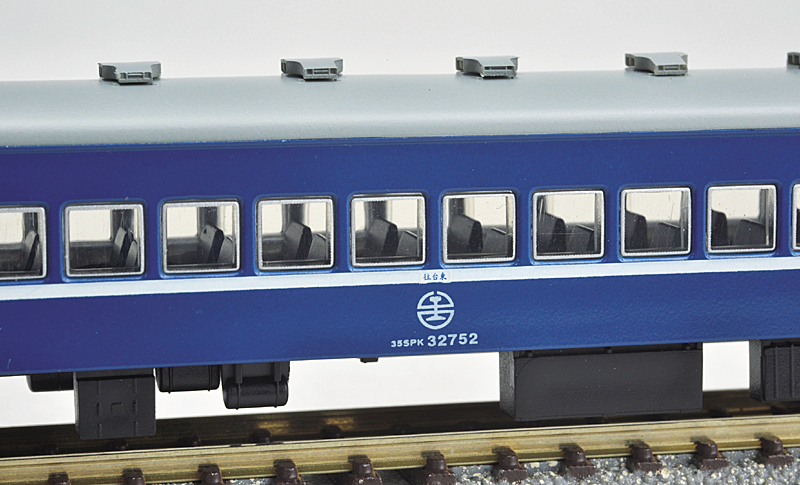 D8A_1965.jpg D8A_1965.jpg